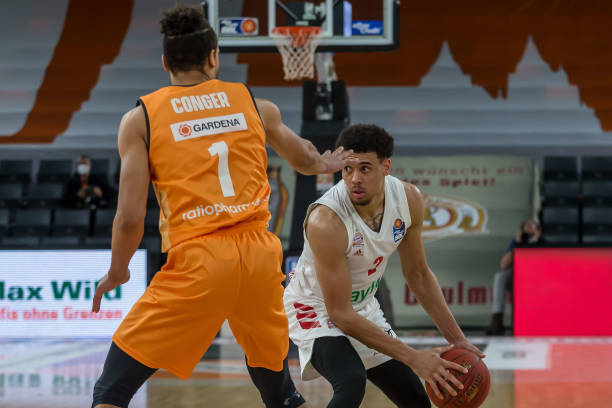 他们也必须 他们也必须